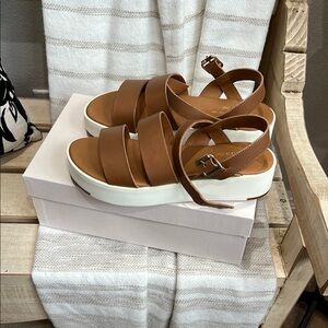 Mila Paoli Brown and White Sandals with Platform Sole
